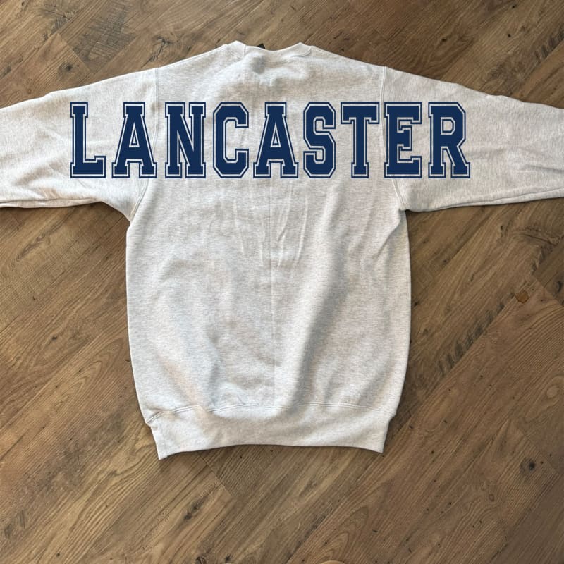 Lancaster Back L Gusto Pocket – Crewneck & Hoodie