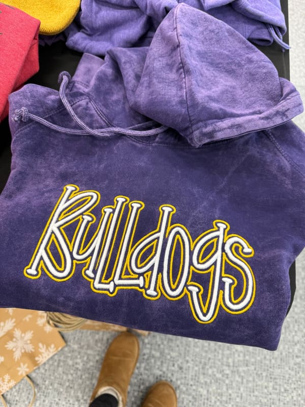 Bulldogs Vintage Puff Embroidery Hoodie – Pigment‑Washed